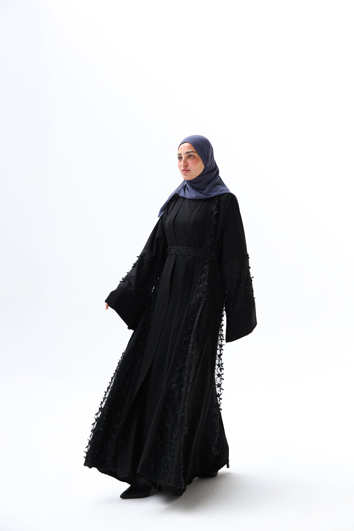 Fancy lace open abaya