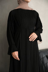 Front pleated abaya