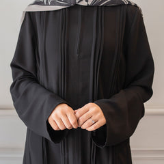 Stripped Abaya