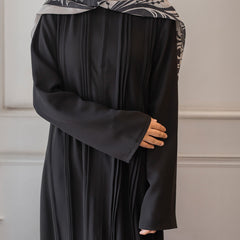 Stripped Abaya