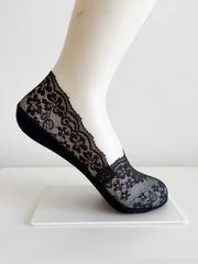 Lace muse
