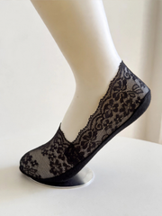 Lace muse