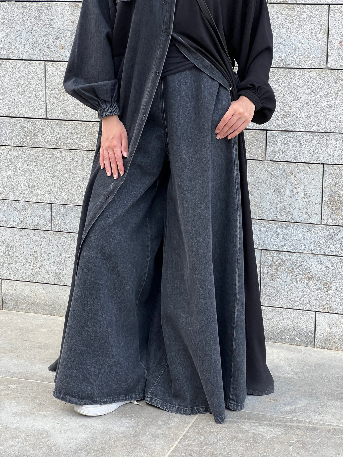 Wide leg denim pants