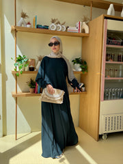 Side Pleated Abaya