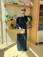 Side Pleated Abaya