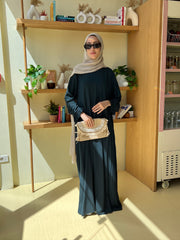 Side Pleated Abaya