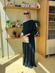 Side Pleated Abaya
