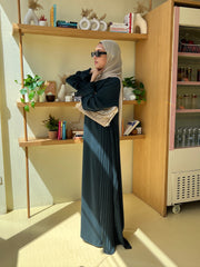 Side Pleated Abaya
