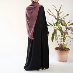 Black Side Pleated Abaya